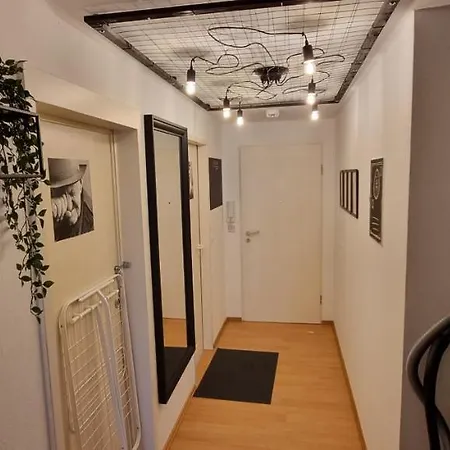 Appartement Black&White Designer Business Apartment Fuer 4 Mit Kueche+5G Wlan+Netflix Nahe Der City