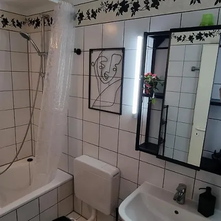 Black&White Designer Business Apartment Fuer 4 Mit Kueche+5G Wlan+Netflix Nahe Der City Hannover